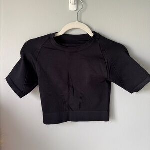 Alala Black Crop Top